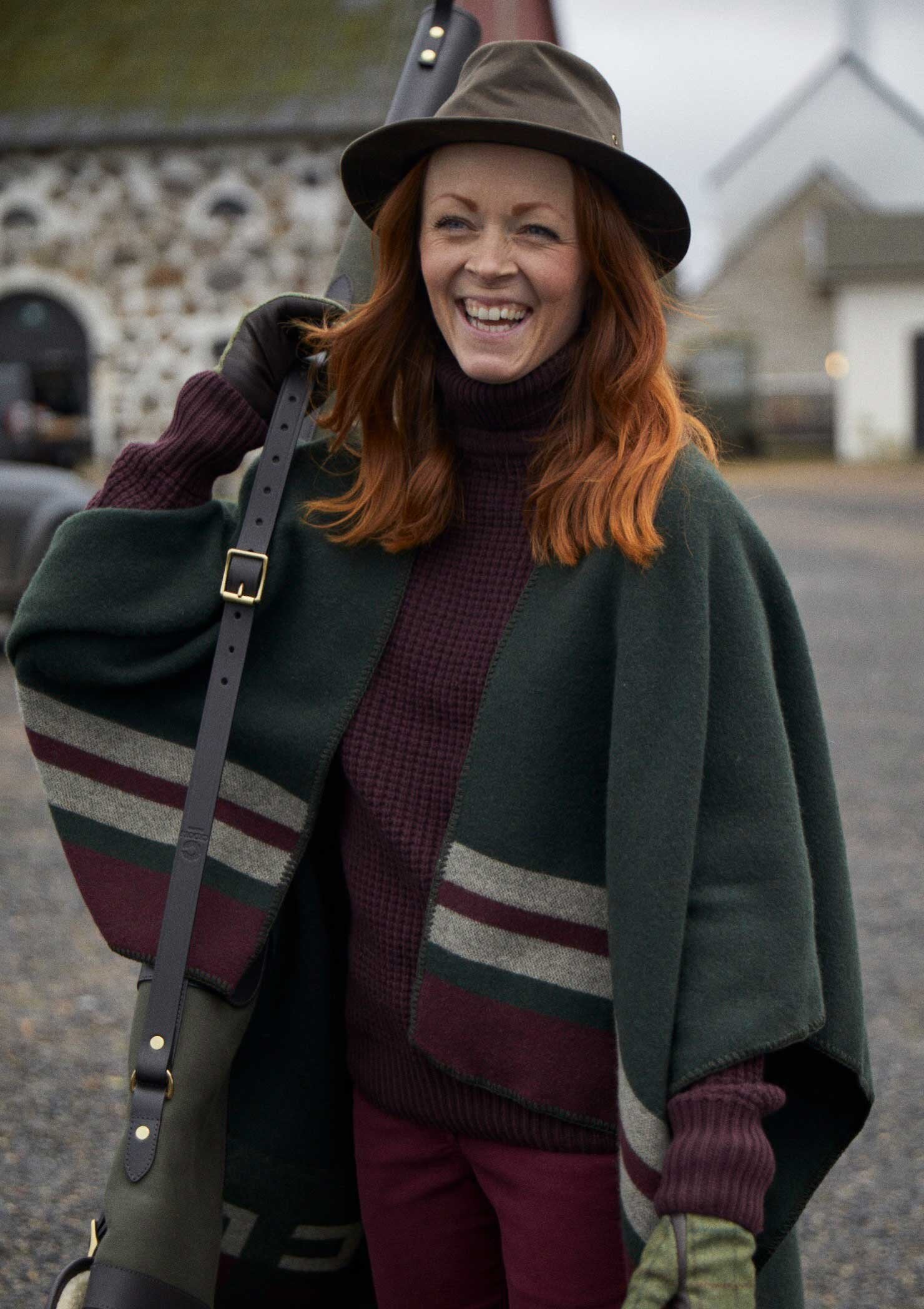 Penrose Wool Poncho - Dark Green - 20