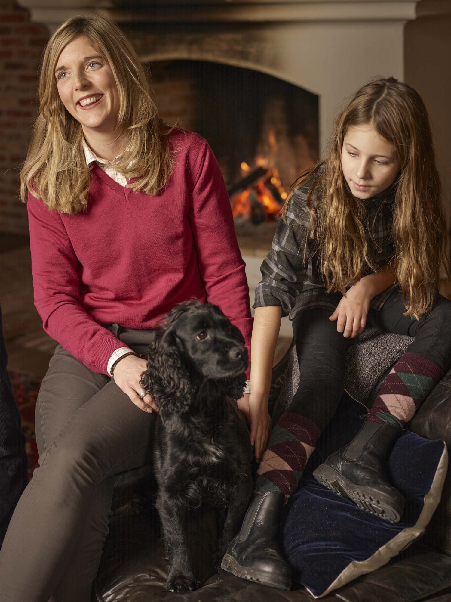 Blaise V-Neck Merino Pullover Women - Cherry Red - 20