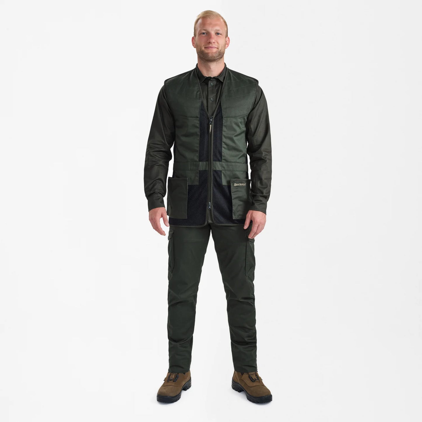 Atlas Mesh Skytteväst - Timber - modell framifrån
