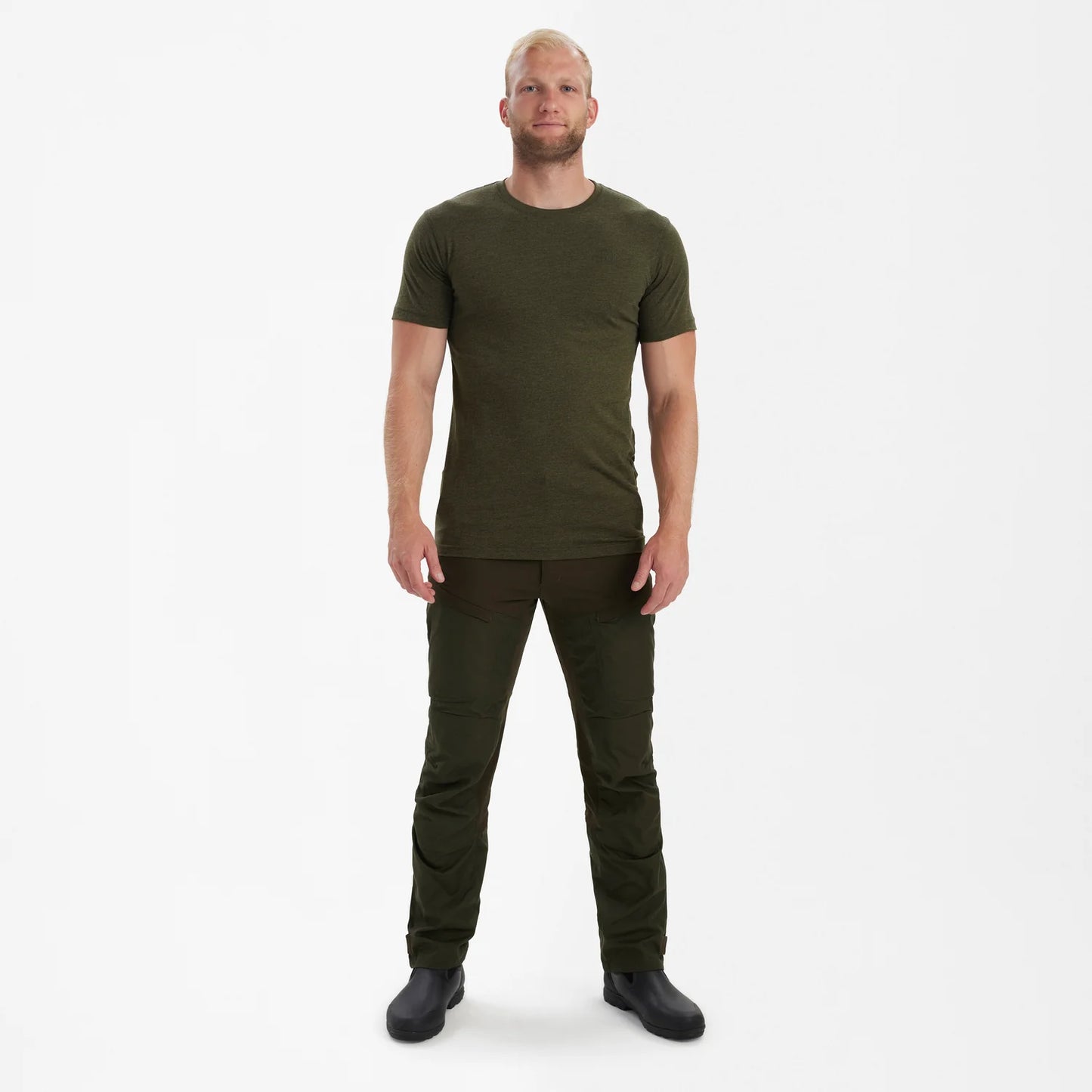Basis 2-pack T-shirt - Adventure Green Melange - modell framifrån