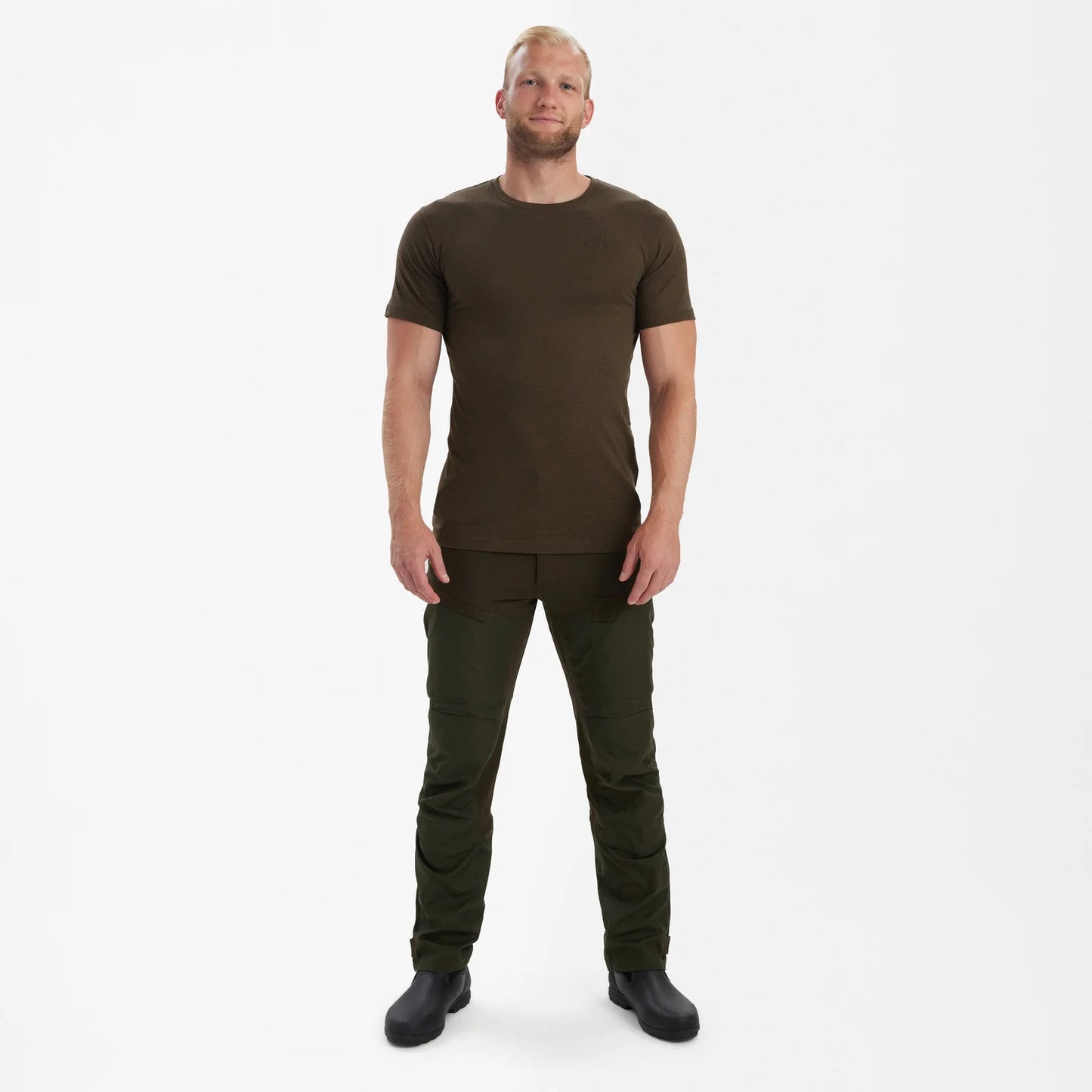 Basis 2-pack T-shirt - Brown Leaf Melange - modell framifrån
