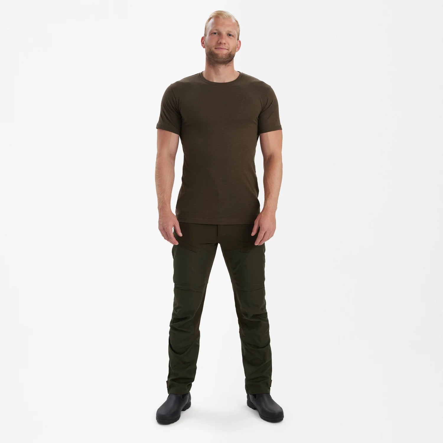 Basis 2-pack T-shirt - Brown Leaf Melange - modell framifrån