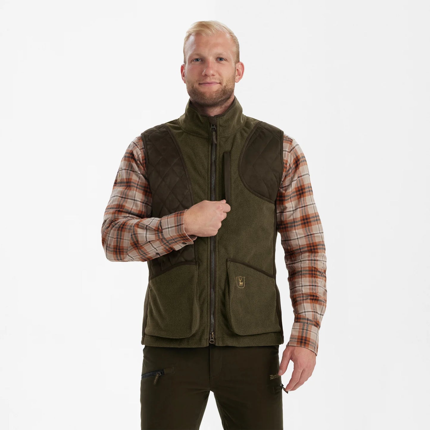 Gamekeeper Skjutväst - Graphite Green Melange - modell framifrån
