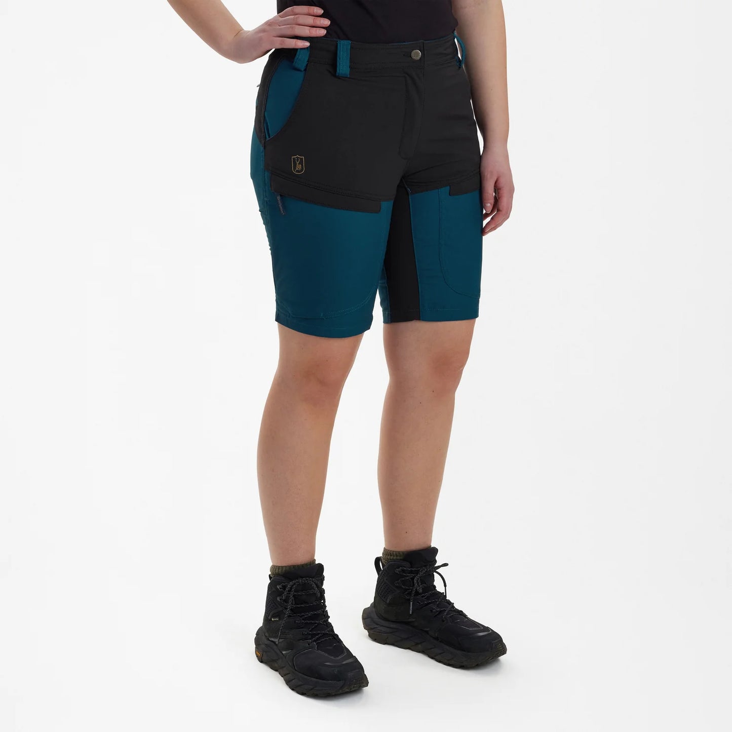 Lady Ann Shorts - Pacific Blue - modell framifrån