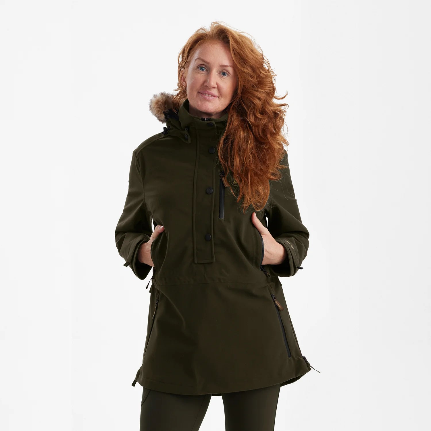 Lady Gabby Anorak - Peat - modell framifrån