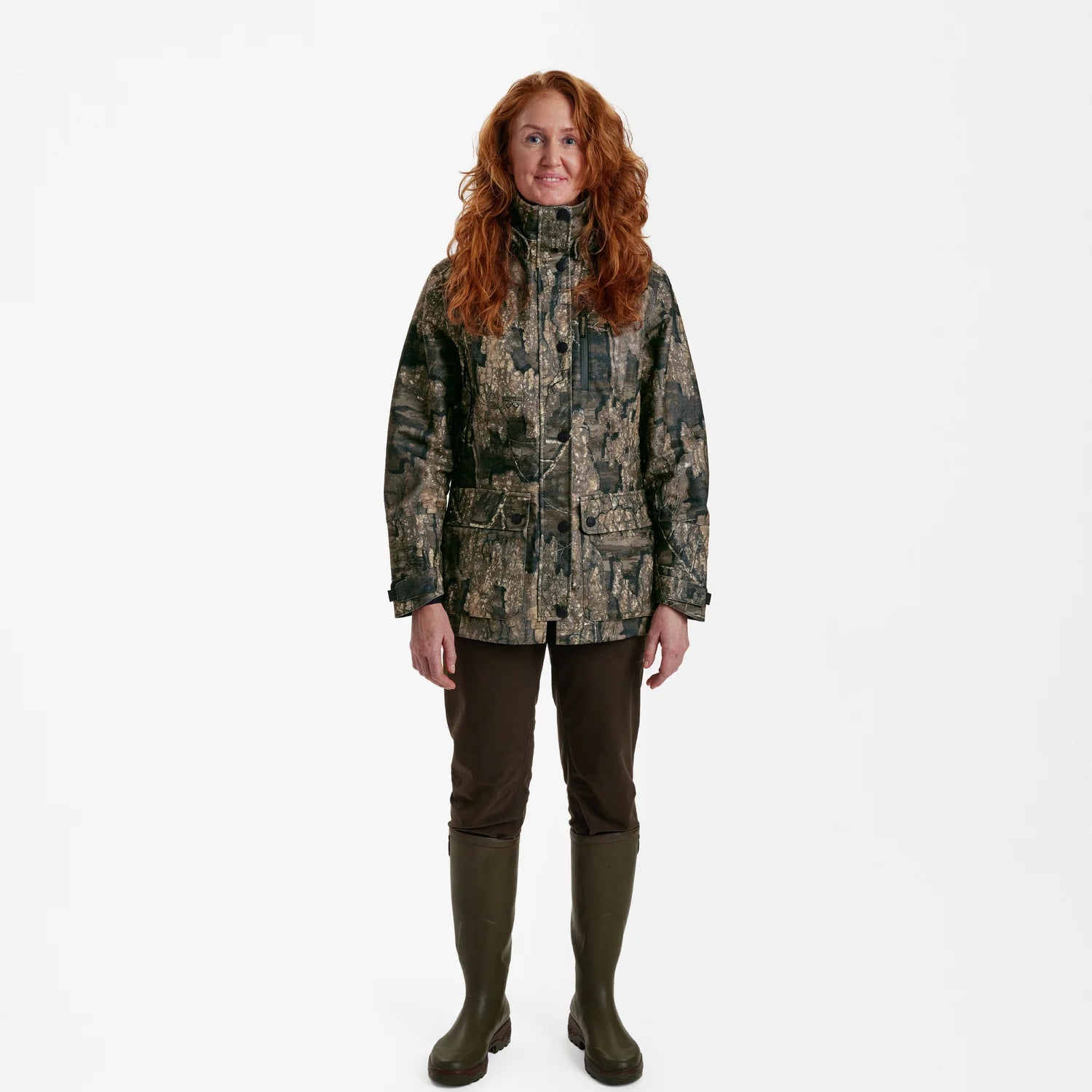 Lady Gabby Jacka - REALTREE TIMBER™ - modell framifrån