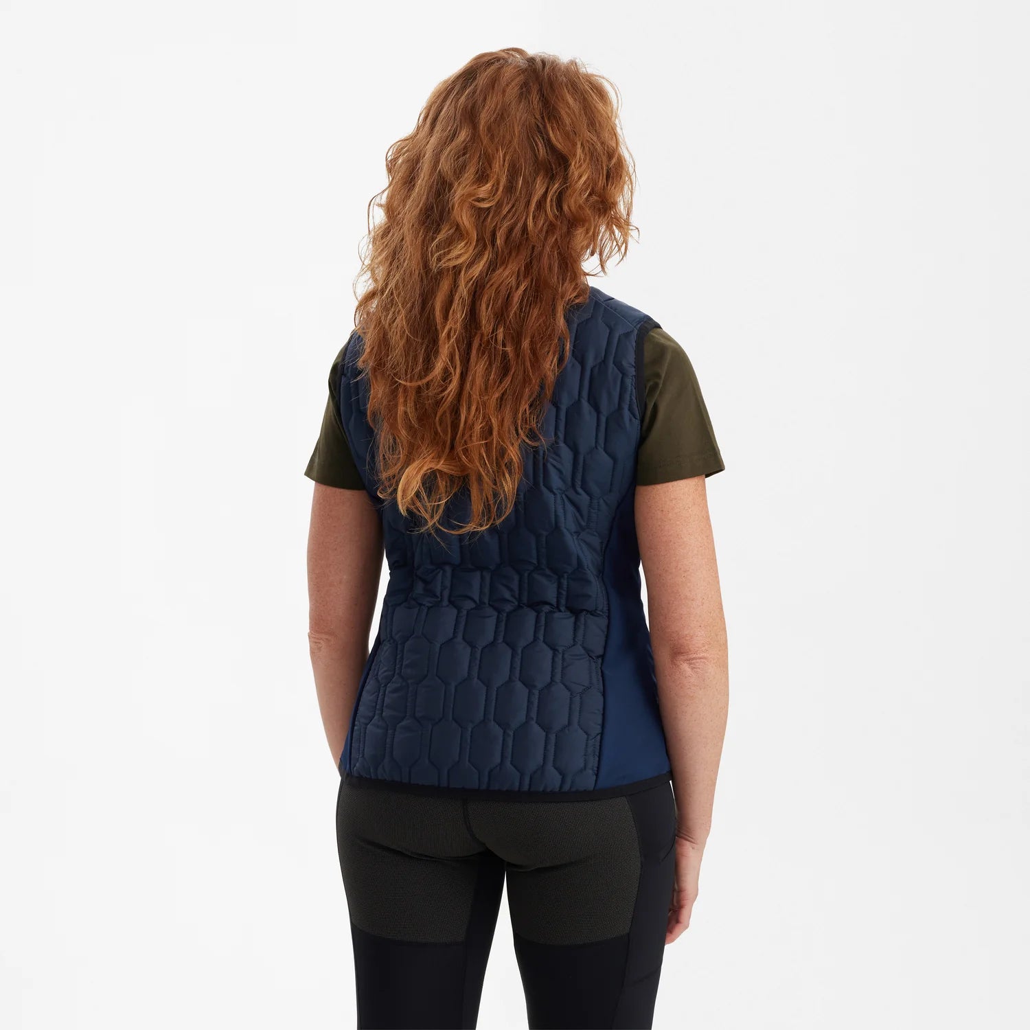Lady Mossdale quiltad väst - Dress Blues - modell bakifrån
