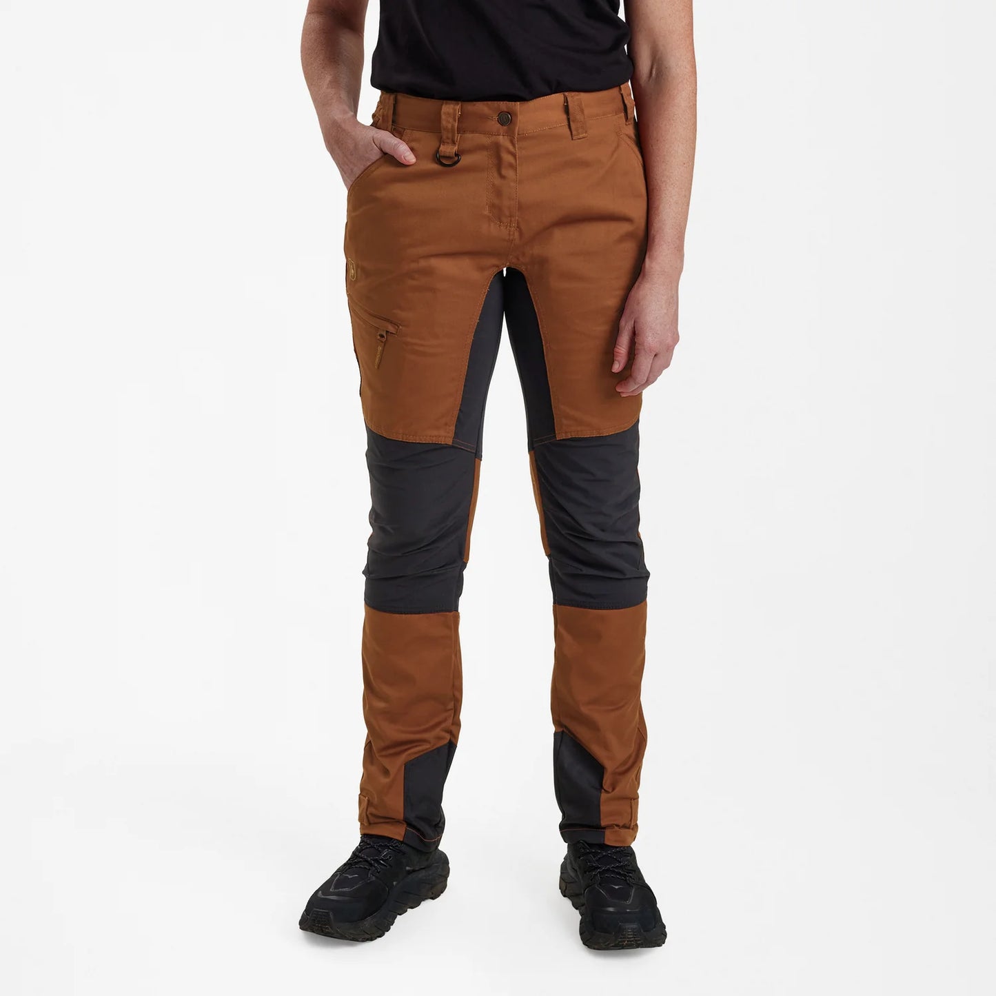 Lady Roja Byxor - Burnt Orange - modell framifrån