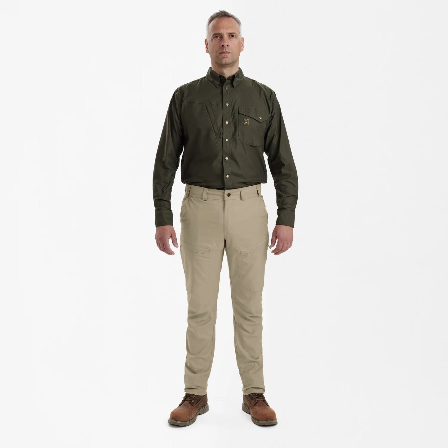 Matobo Byxor - Beige - modell framifrån