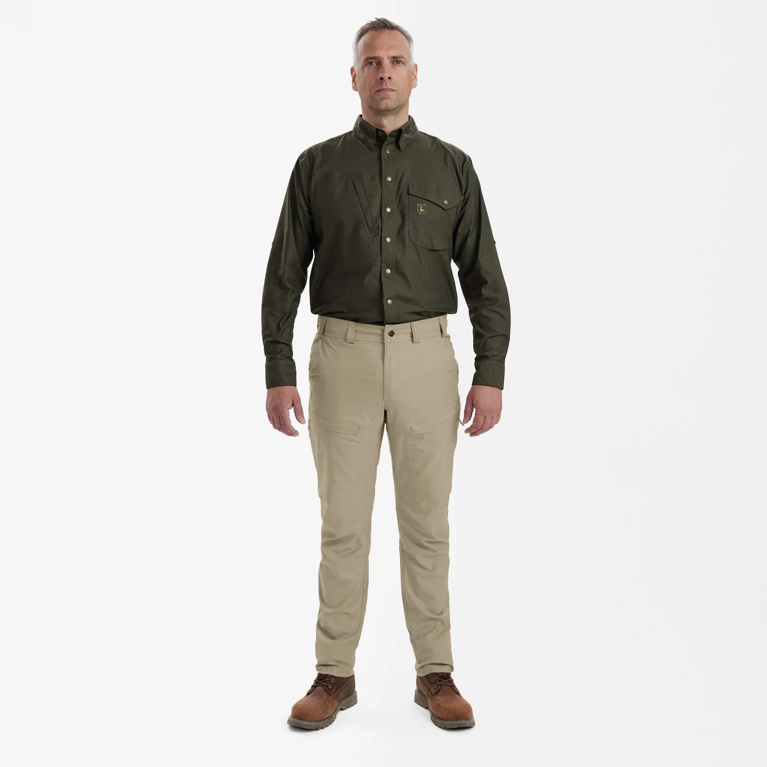 Matobo Byxor - Beige - modell framifrån