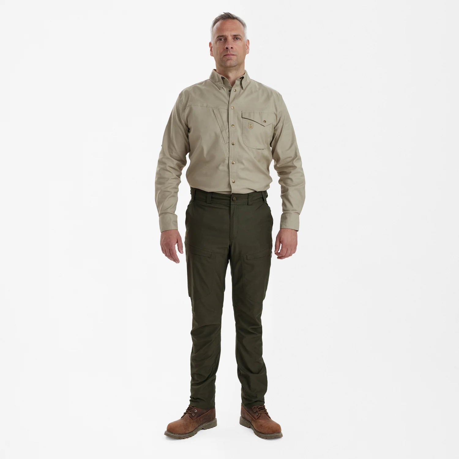 Matobo Byxor - Forest Green - modell framifrån