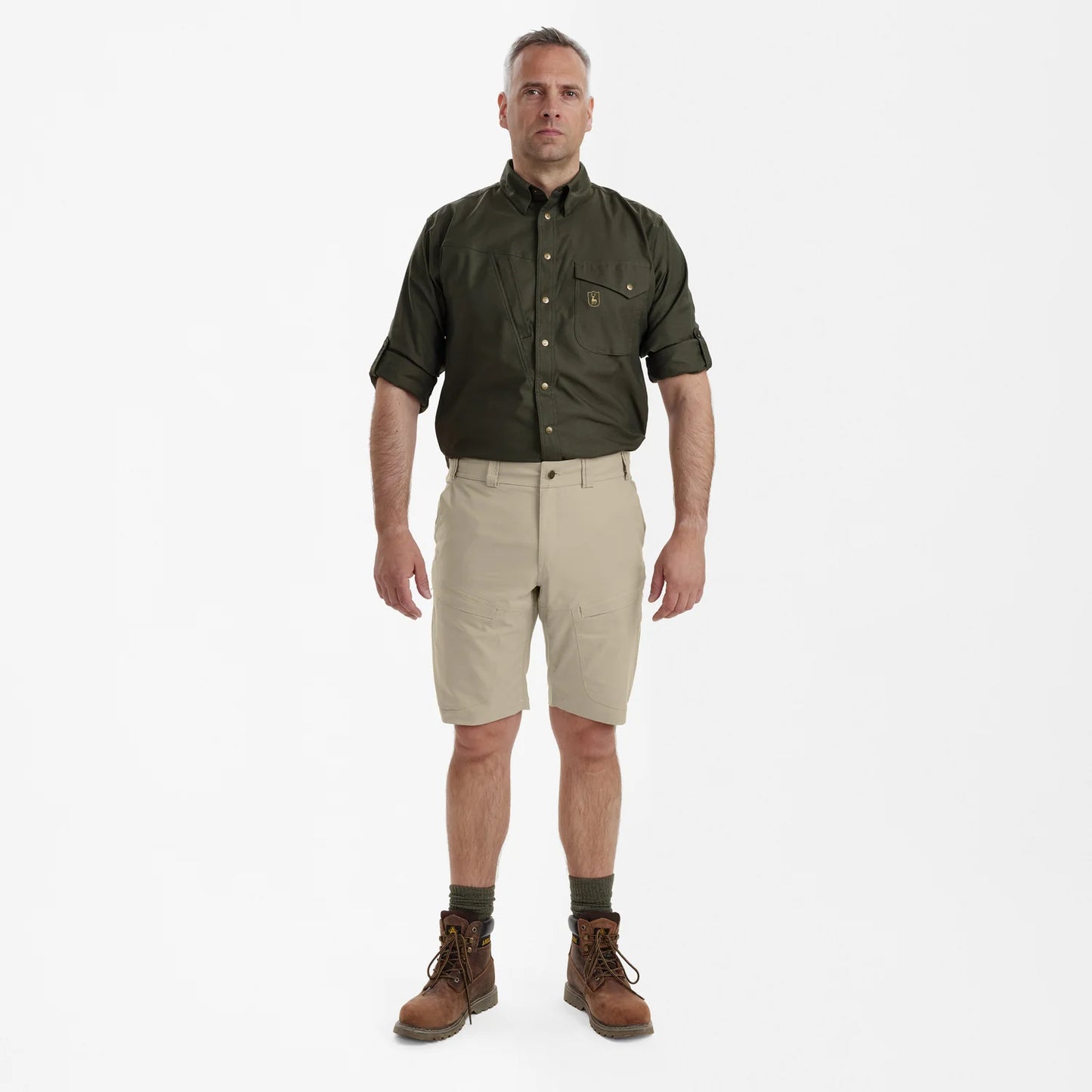 Matobo Shorts - Beige - modell framifrån