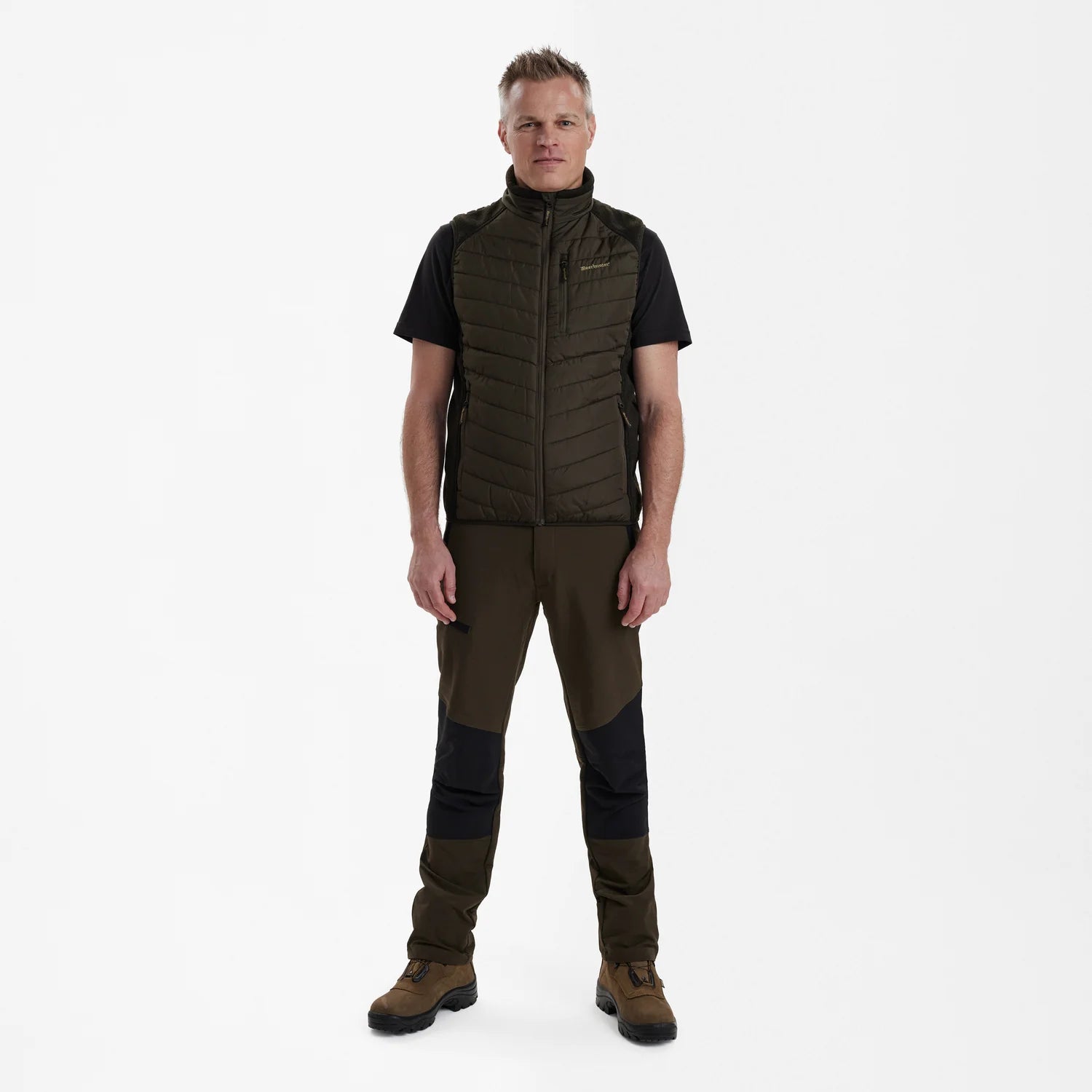 Moor Vadderad Väst med stickning - Brown Leaf - modell framifrån