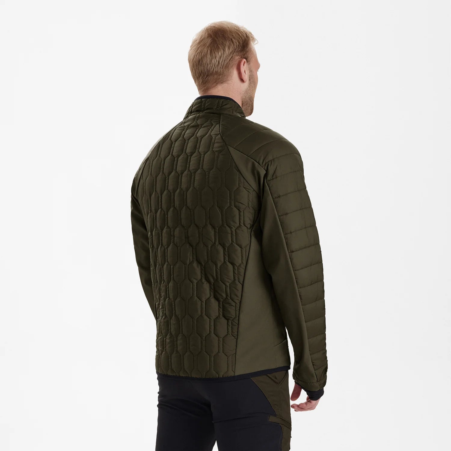 Mossdale Quiltjacka - Forest Green - modell bakifrån