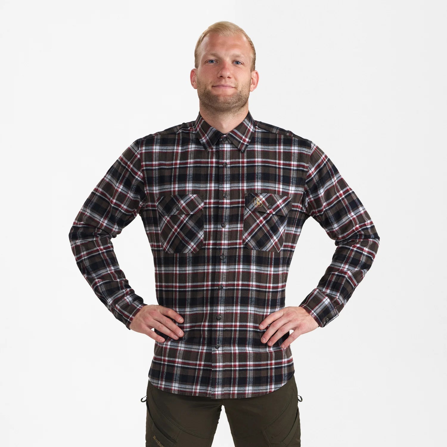 Nathan Skjorta - Brown Check - modell framifrån