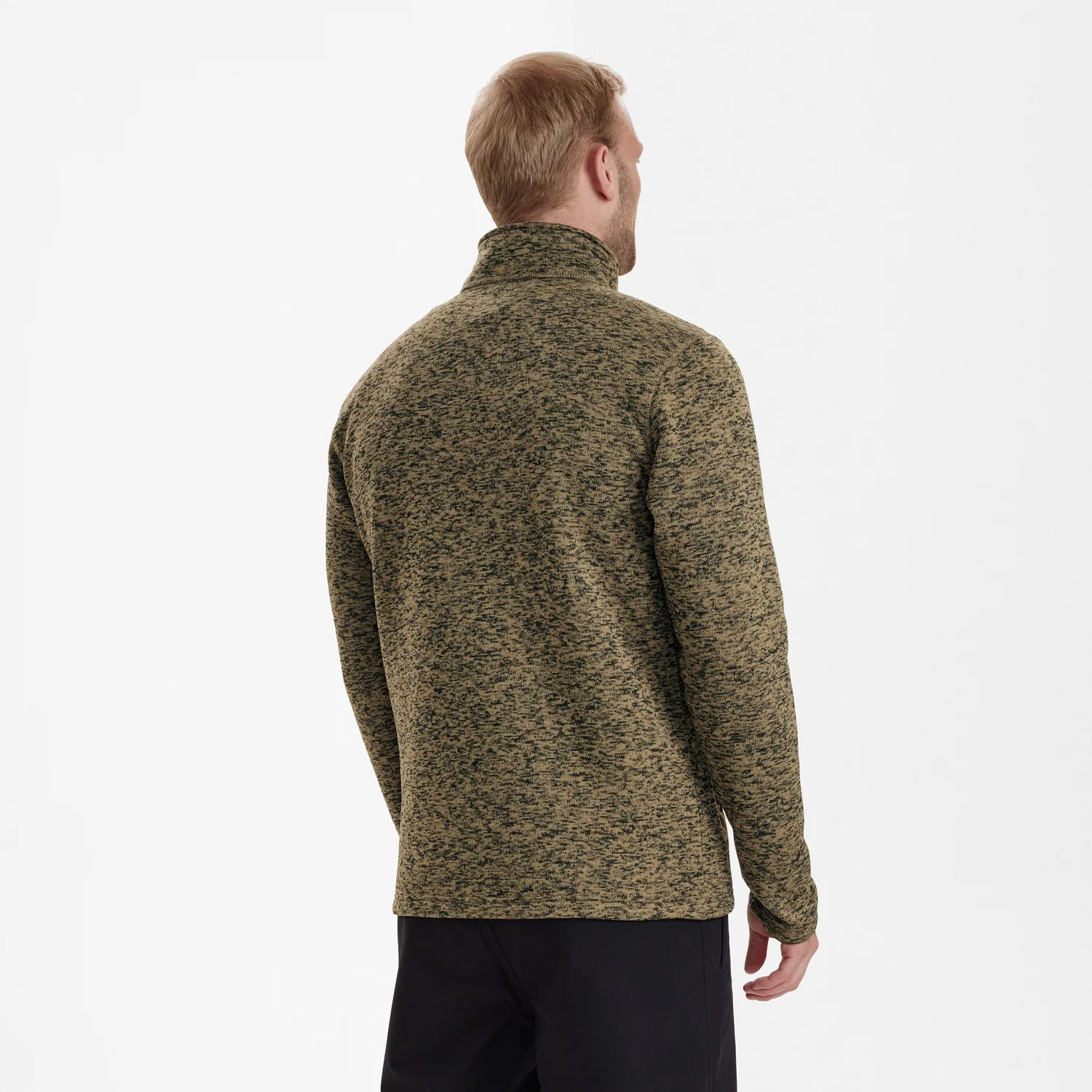 Sarek Stickad Jacka - Butternut melange - modell bakifrån