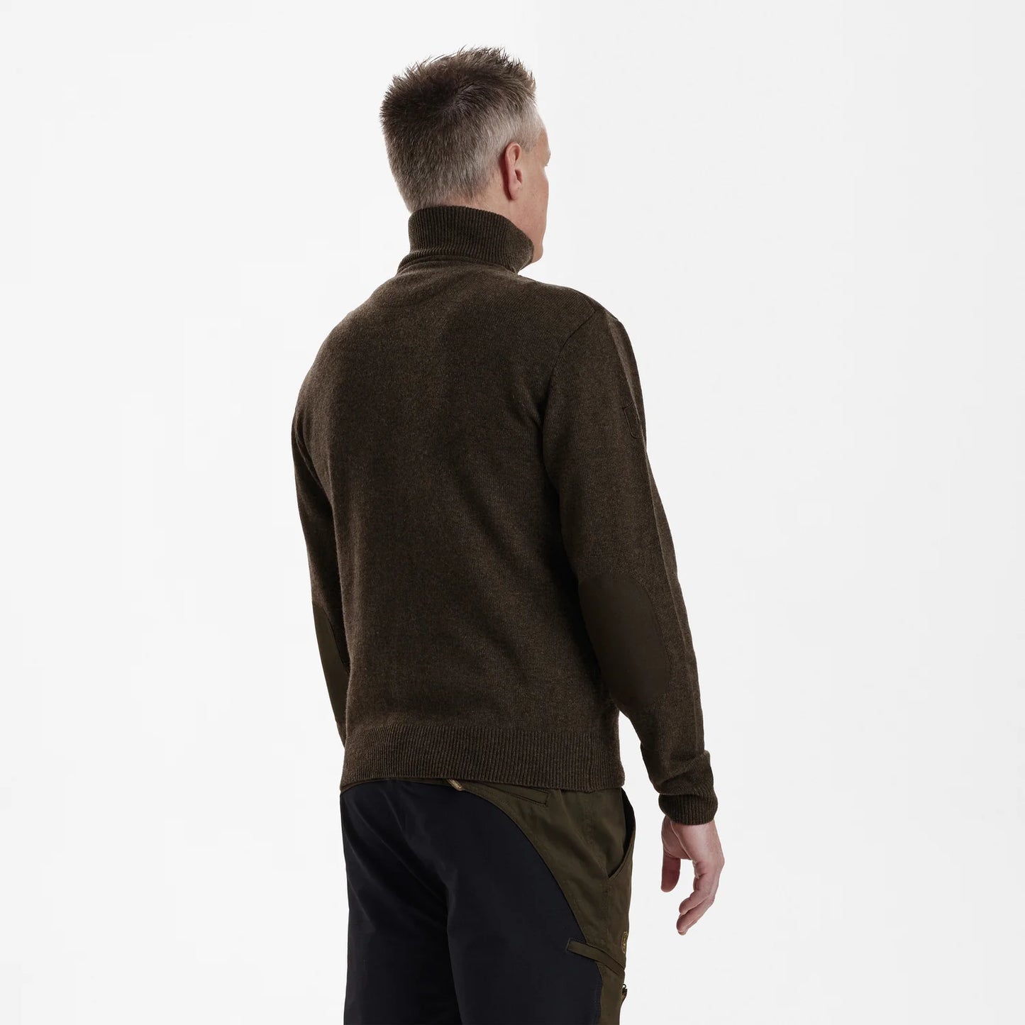 Sheffield Stickad Tröja med dragkedja i halsen - Dark Elm - modell bakifrån
