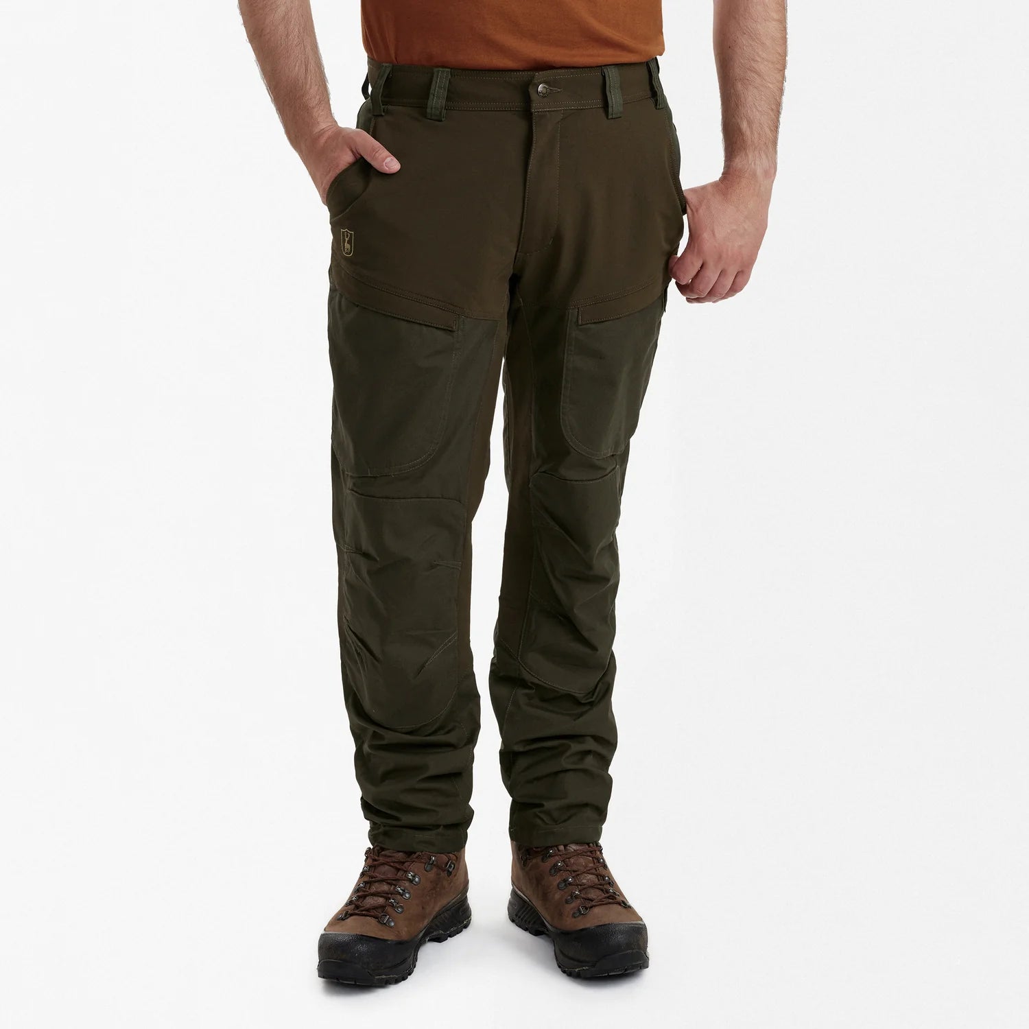 Strike byxor med membran - Deep Green - modell framifrån